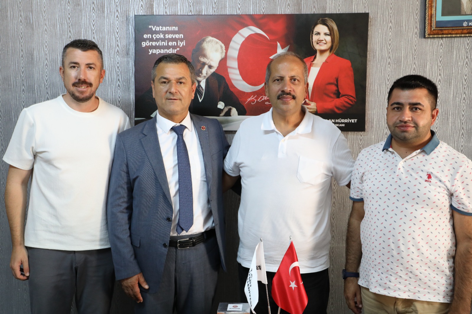 Yenidoğan’ın sokakları yenileniyor, Belediye heyeti yakından takip ediyor (5)