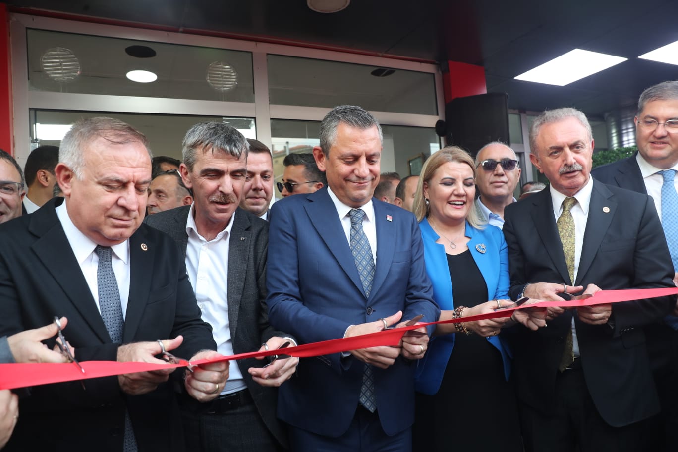 Hürriyetin karnesi 5 pekiyi aferin (2)