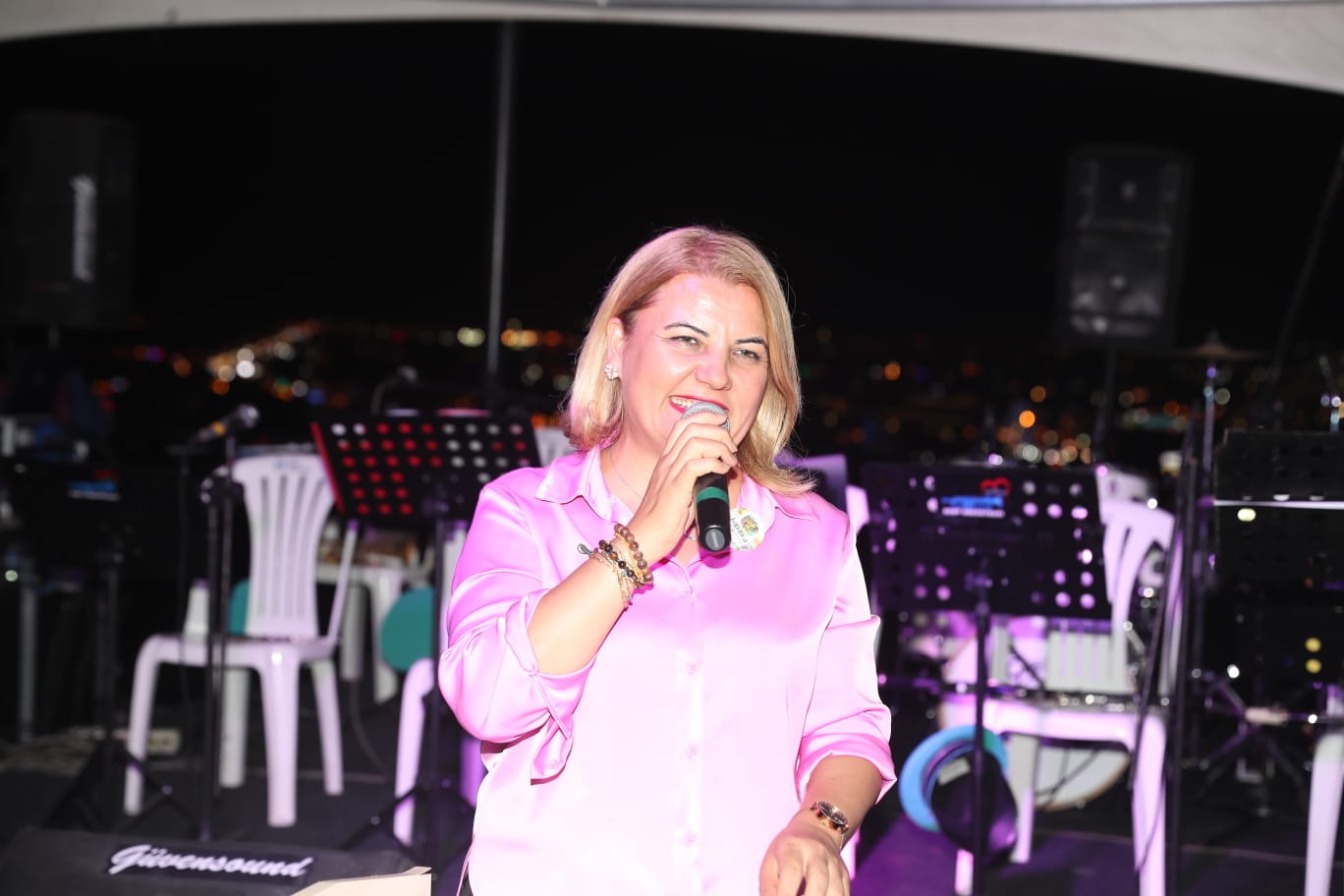 Izmit Belediye Baskani Fatma Kaplan Hürriyet (1)