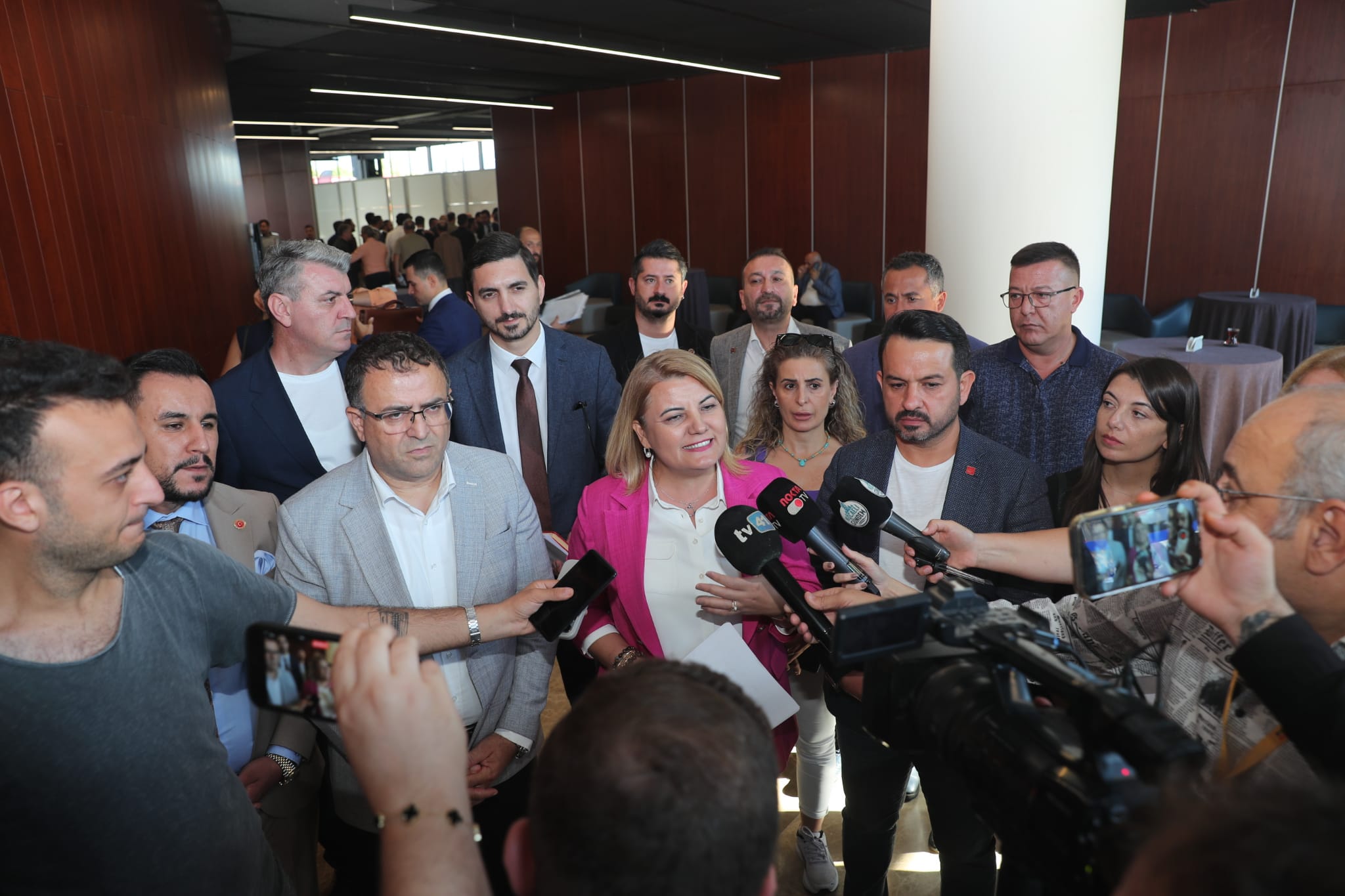 İzmit Belediye Başkanı Fatma Kaplan Hürriyet (2)