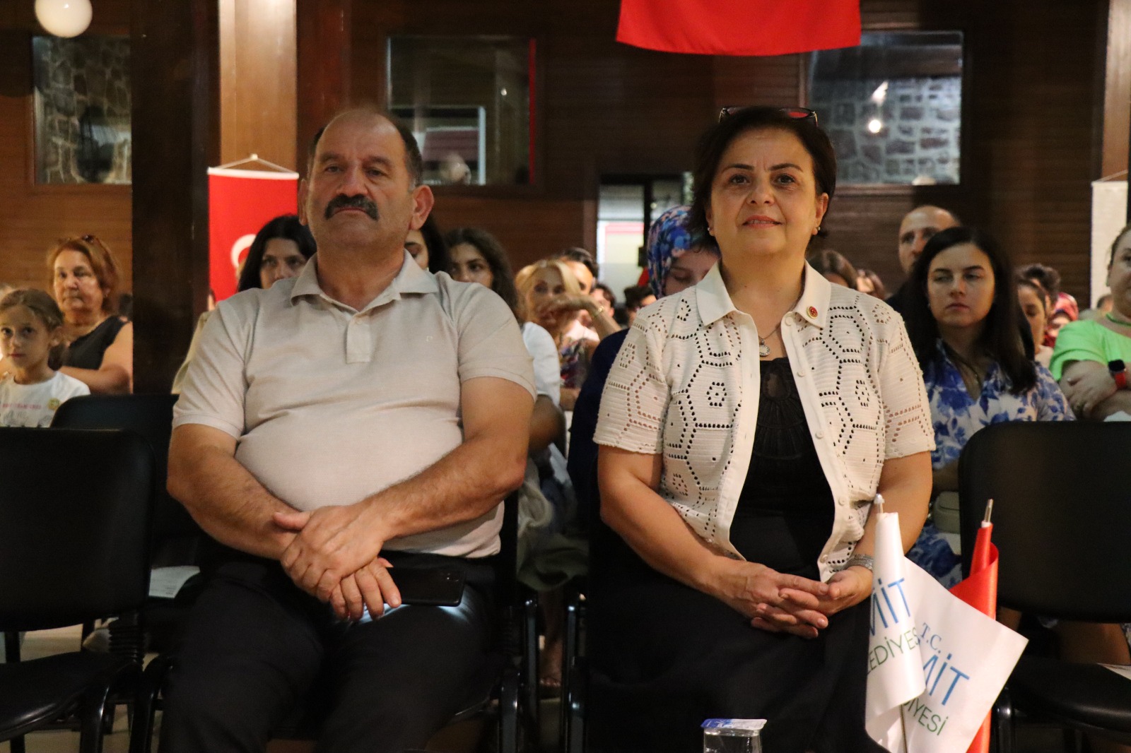 İzmit Belediyesi Kent Orkestrasının klasik müzik konseri büyük beğeni topladı (2)