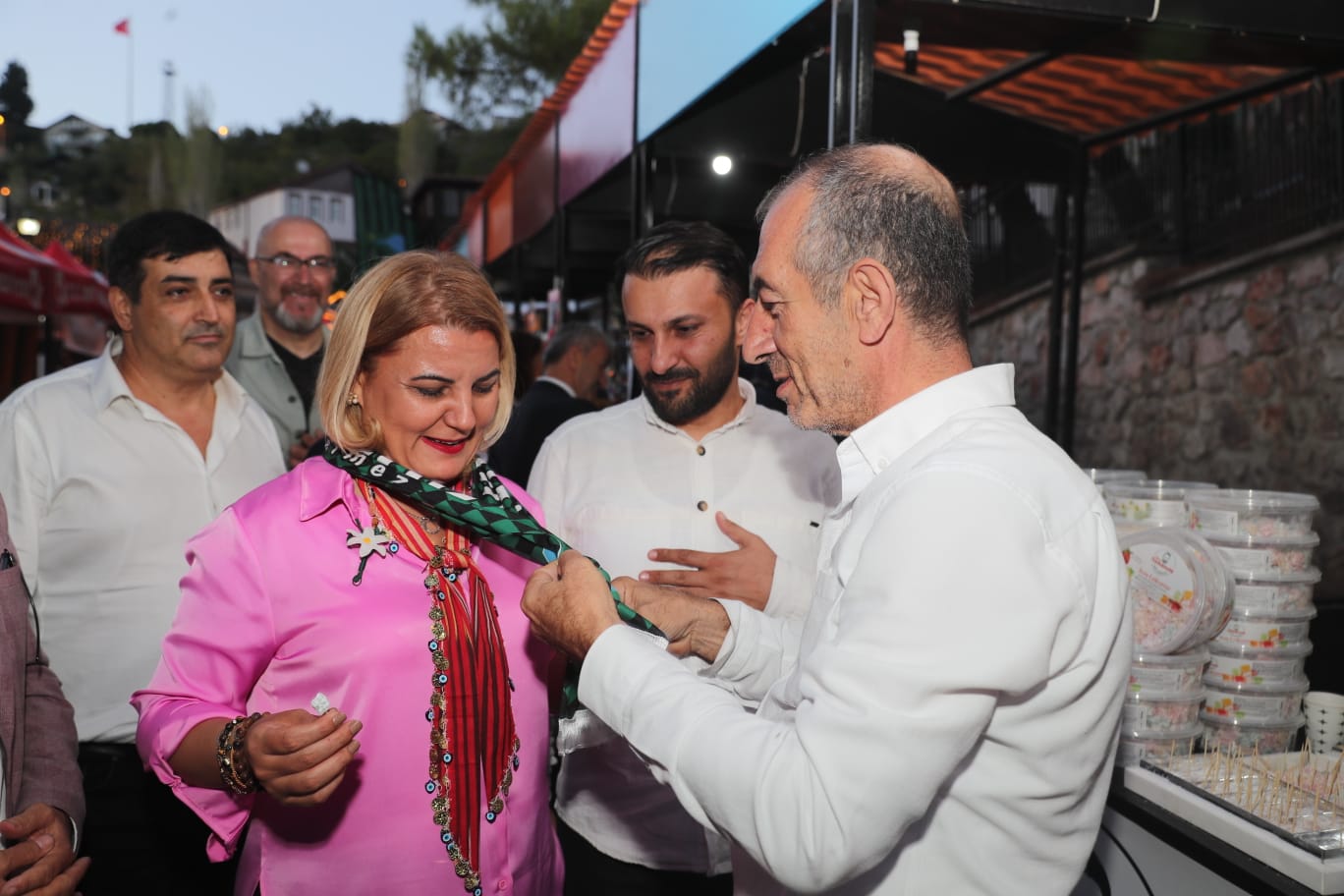 Kapanca Sokak Festivali büyük coskuyla basladi (6)