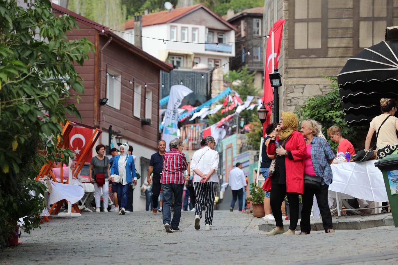 Kente yeni bir ruh, yeni bir dokunus Izmit'ten bir `Kapanca Sokak Festivali' geçti (4)