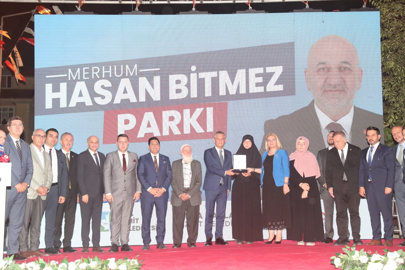 Özgür Özel (3)