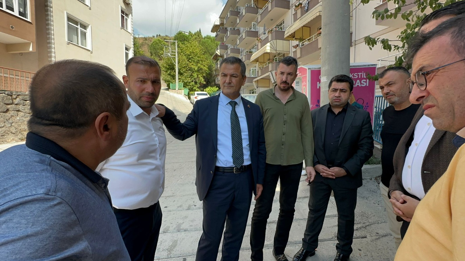 Vatandaş talep ediyor, İzmit Belediyesi çözüyor (7)