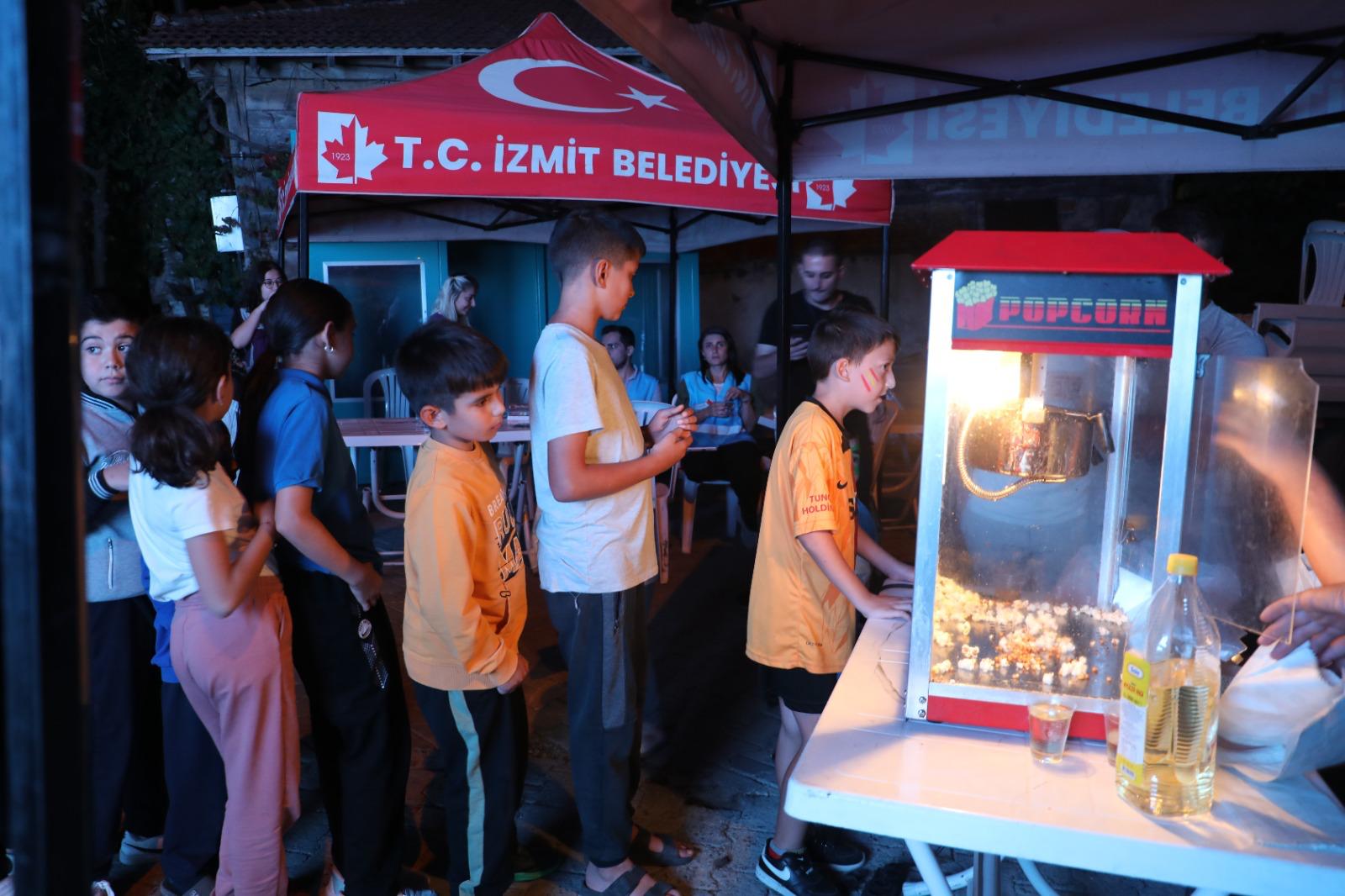 Çocuk Sinema Geceleri Etkinligi (4)