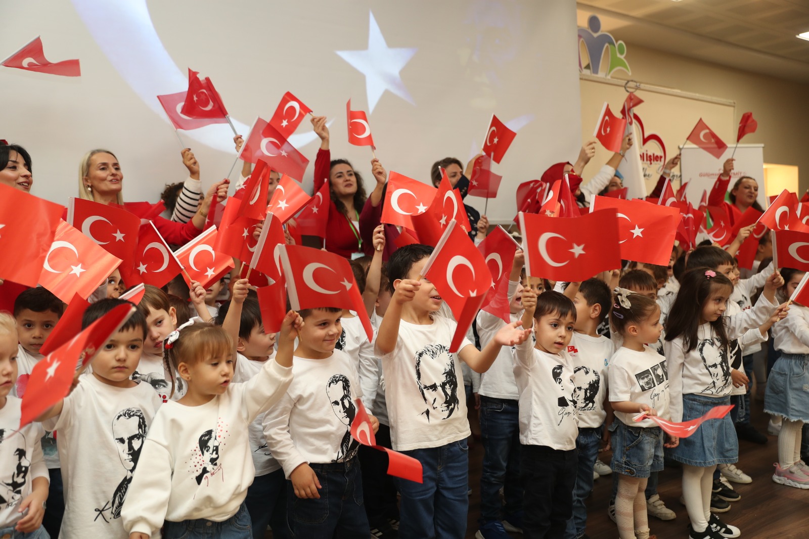 Cumhuriyetin 101’nci yılını coşkuyla kutladı (14)