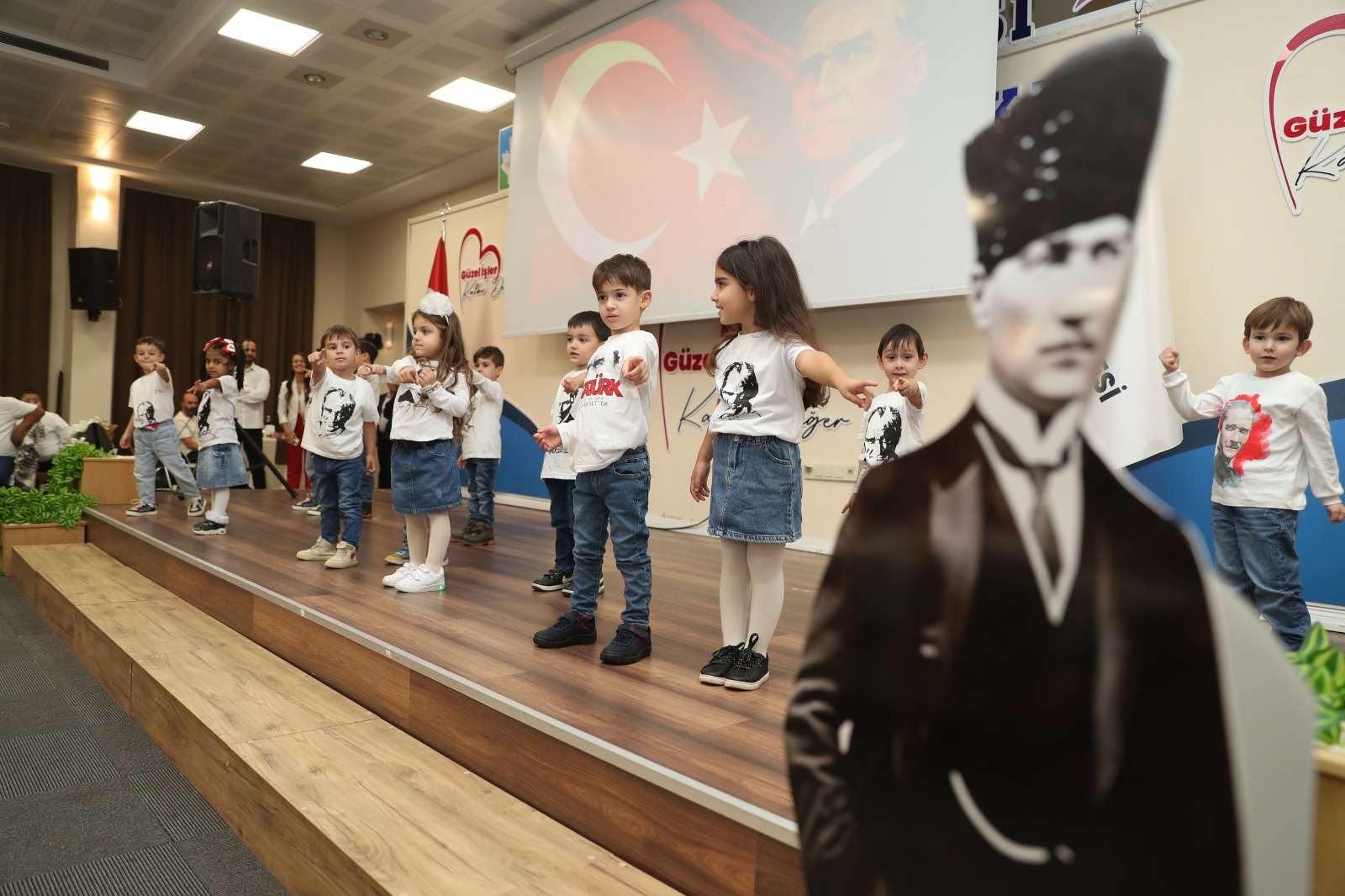 Cumhuriyetin 101’nci yılını coşkuyla kutladı (6)