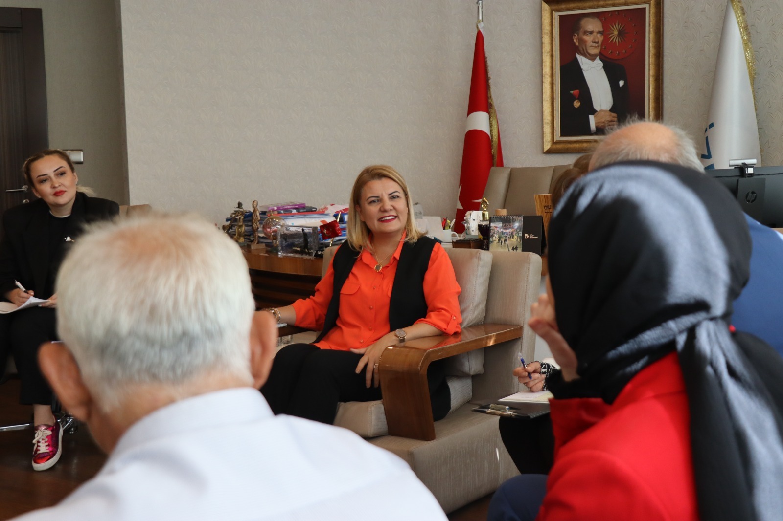 Hürriyet, Halk Günü Programında vatandaşları dinledi (11)