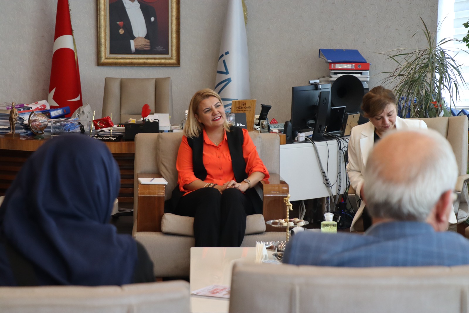Hürriyet, Halk Günü buluşmalarına 25 Ekim’de devam edecek (2)