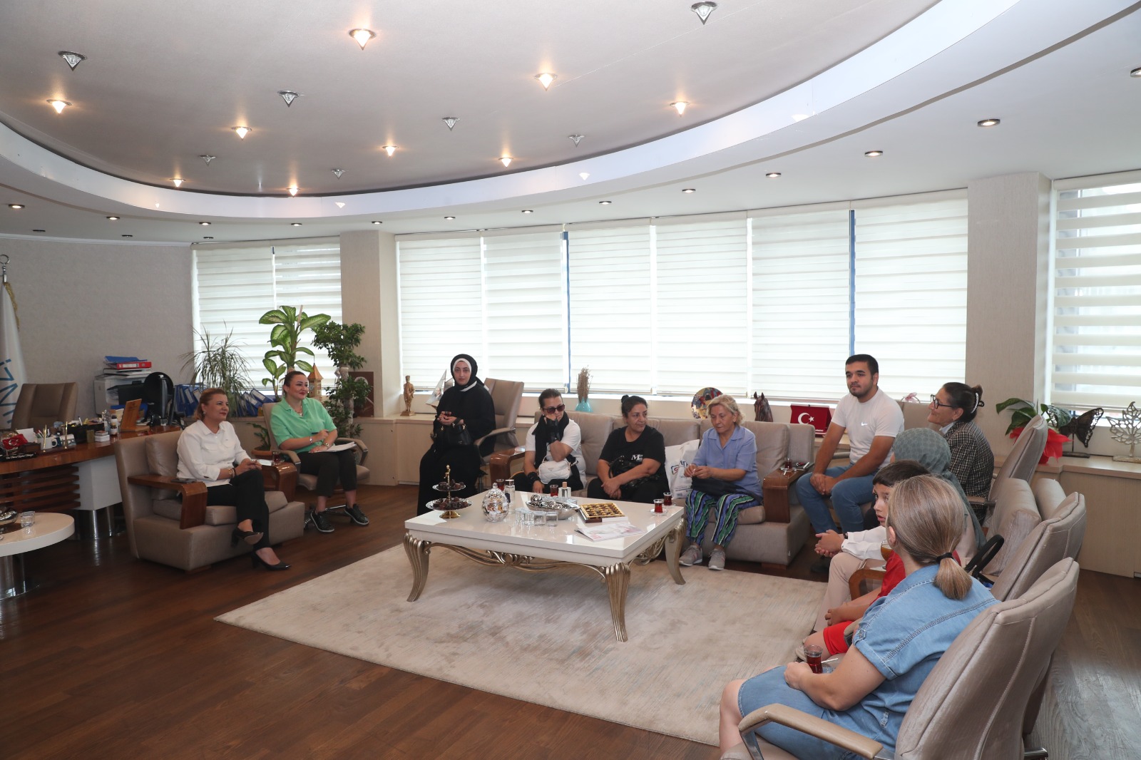 Hürriyet, Halk Günü buluşmalarına 25 Ekim’de devam edecek (3)