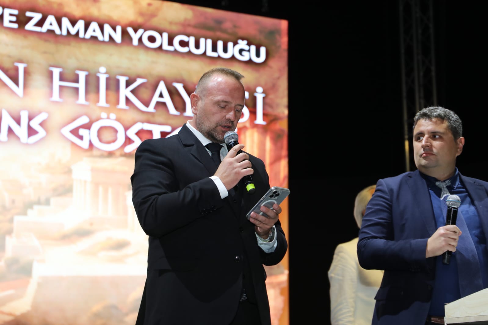 IGF Dünya Folklor Birligi Yönetim Kurulu Üyesi Luliu Praja
