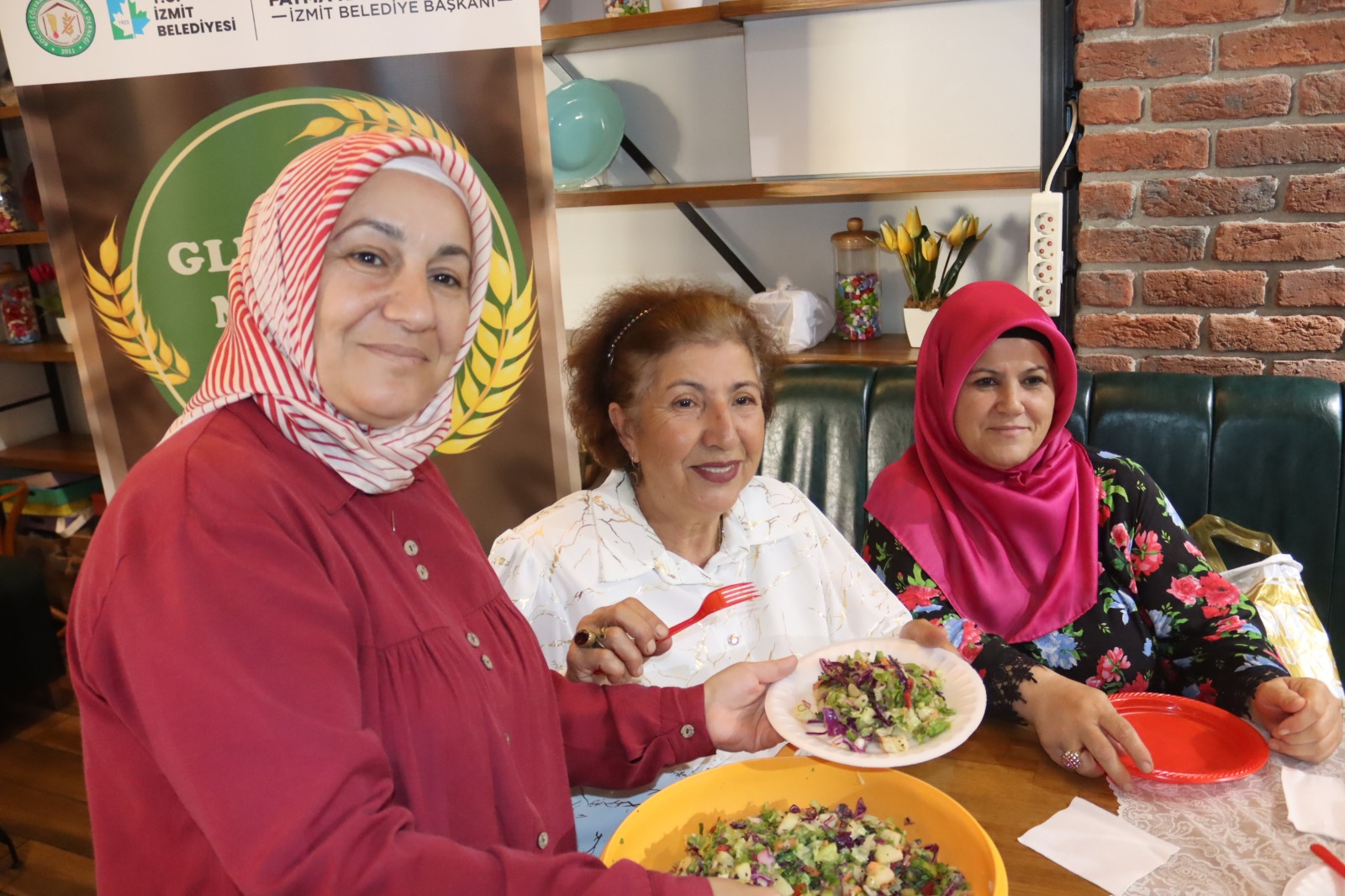 İzmit Belediyesi Glütensiz Mutfak Atölyesi 2 yıldır lezzeti ve sağlığı bir arada sunuyor (5)