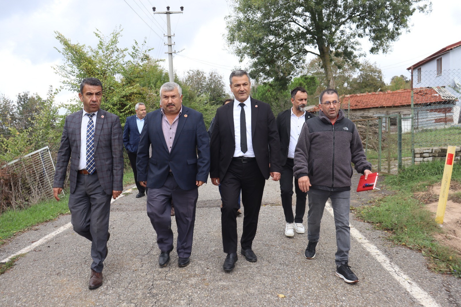 İzmit Belediyesi bu hafta Bulduk Mahallesi sakinlerini dinledi (6)