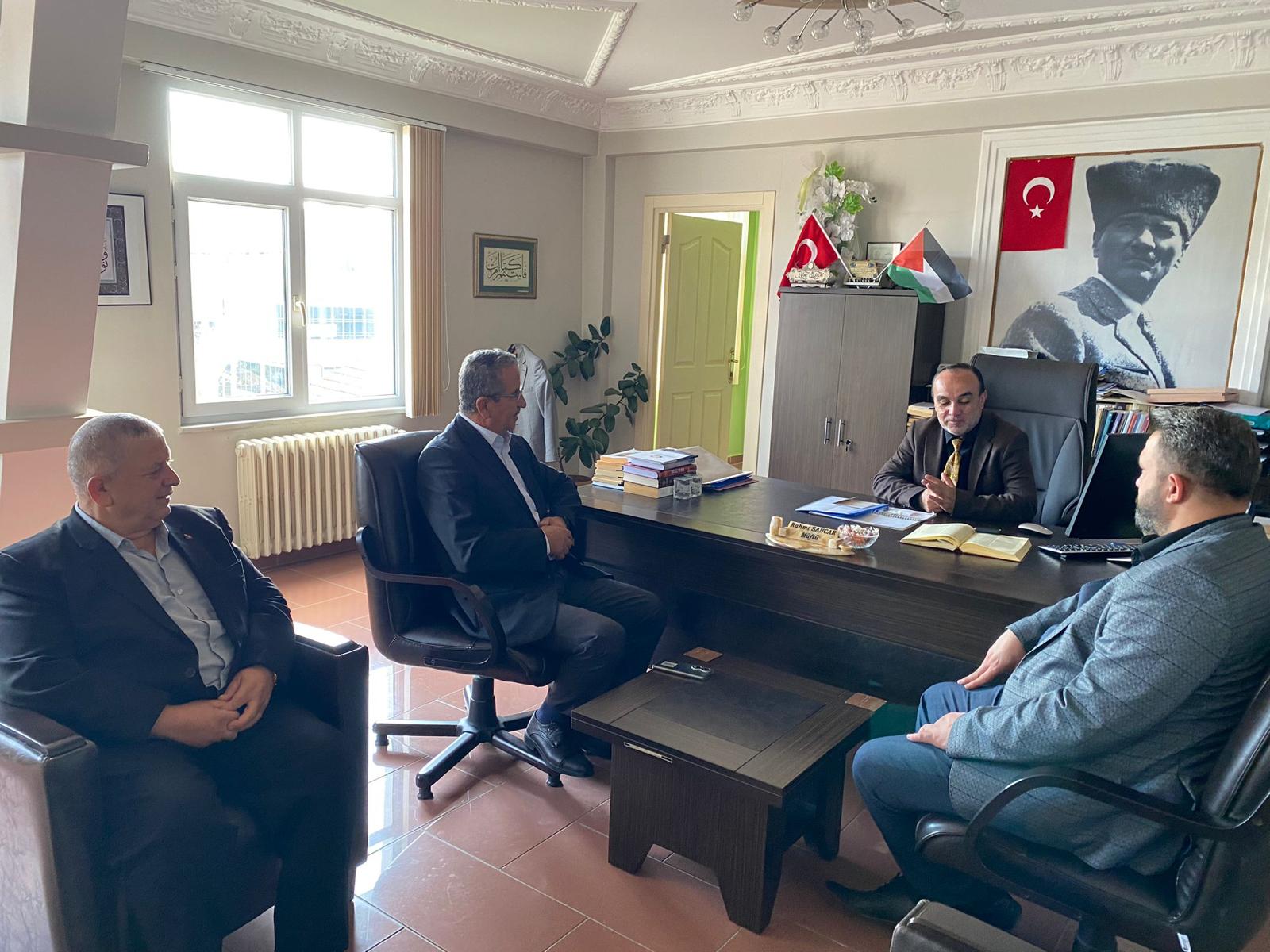 İzmit Belediyesi yöneticileri Kandıra İlçe Müftüsünü ziyaret etti (4)