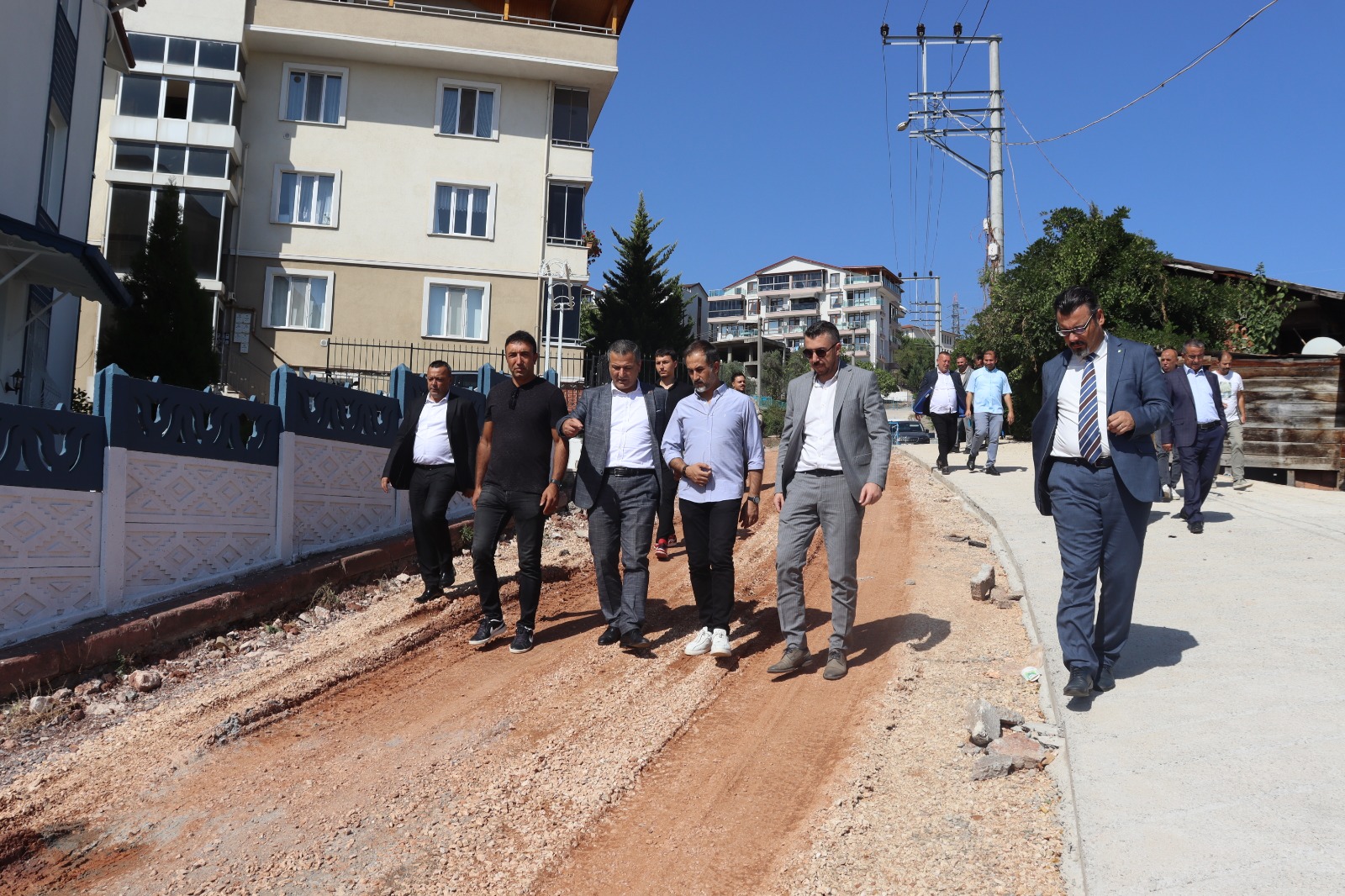 İzmit Belediyesinden Kısalar ve Yenimahalle’ye ziyaret (14)