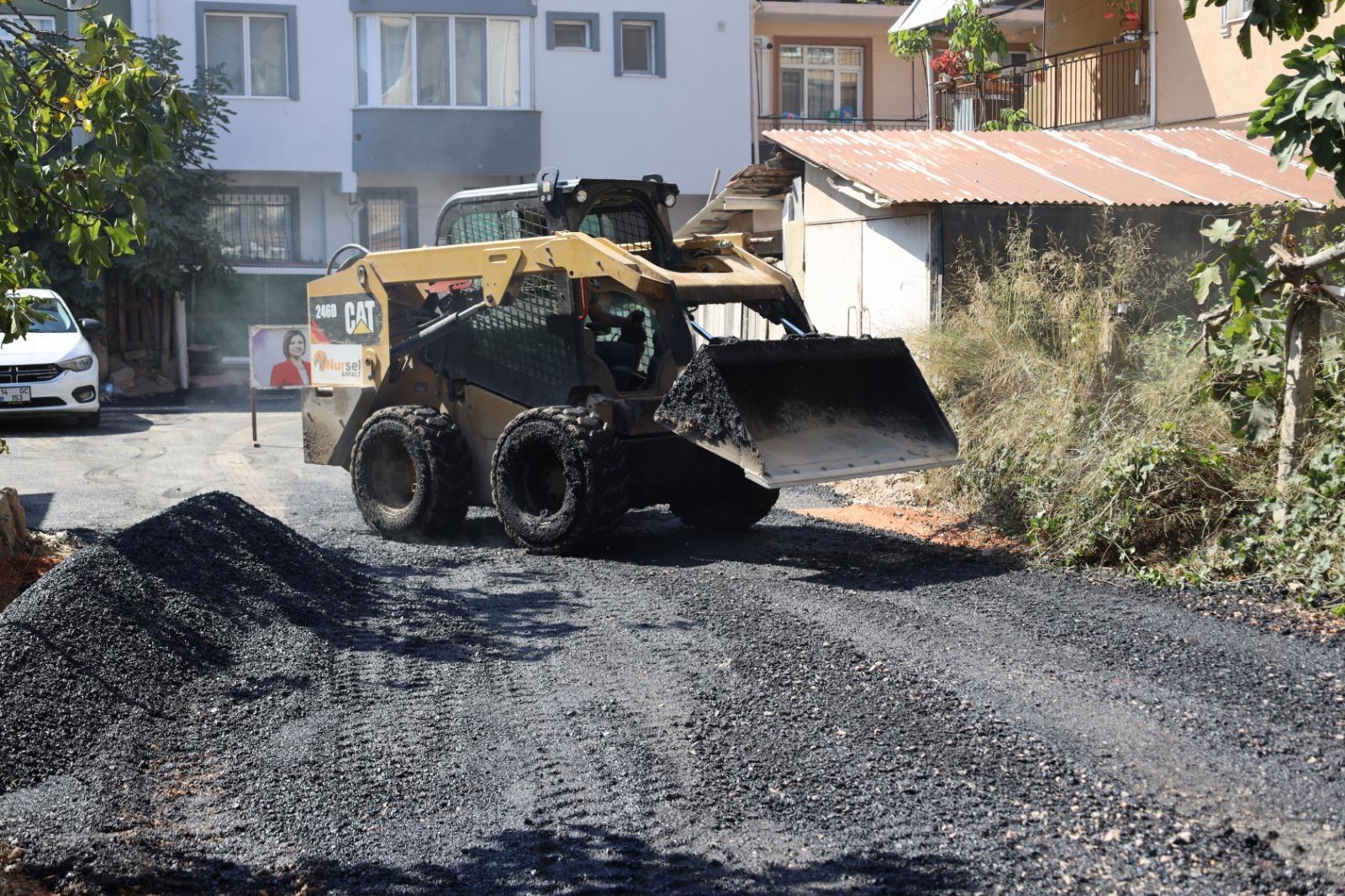 İzmit Belediyesinden Yeşilova’da asfalt konforu (6)