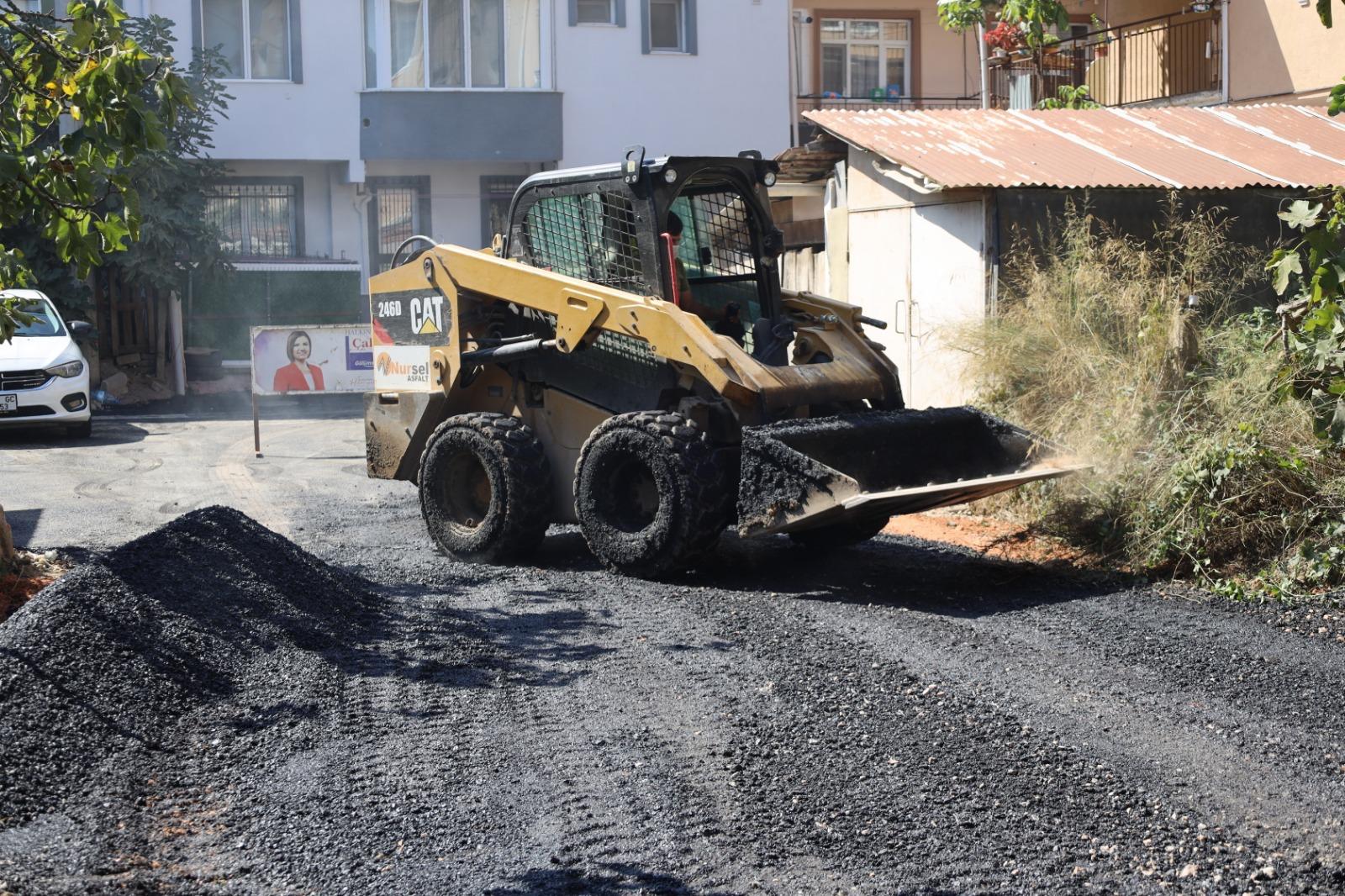 İzmit Belediyesinden Yeşilova’da asfalt konforu (8)