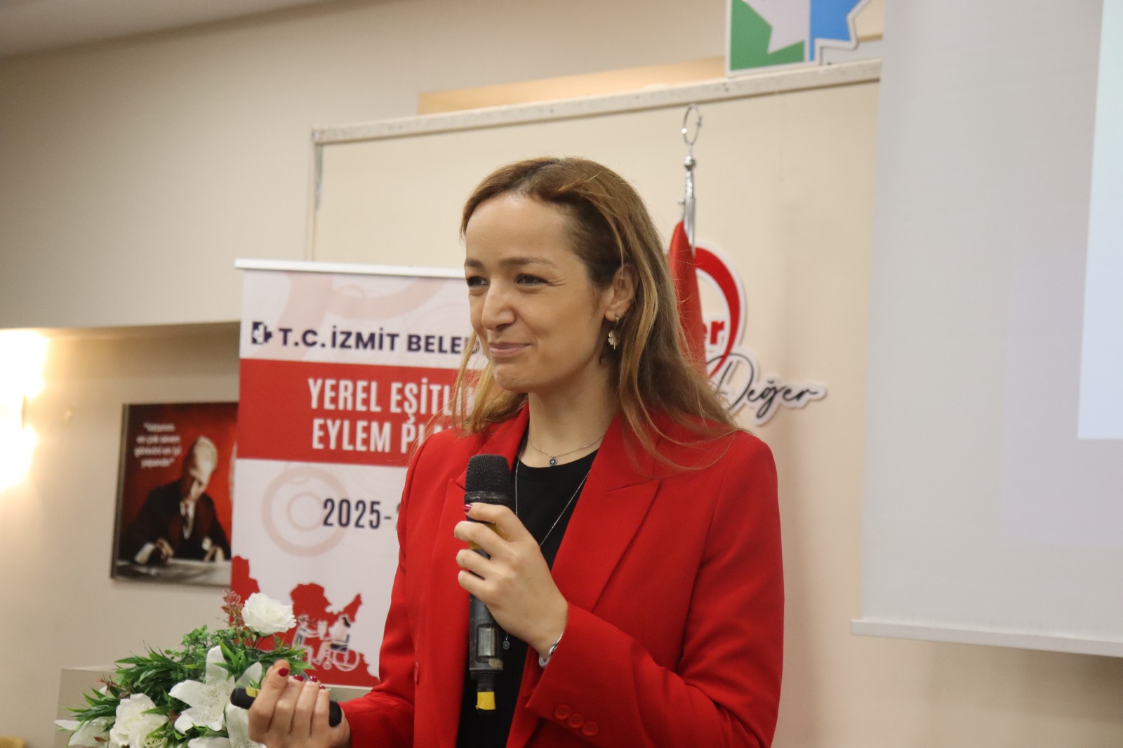 İzmit Belediyesinden eşitlikçi ve kapsayıcı adım (17)