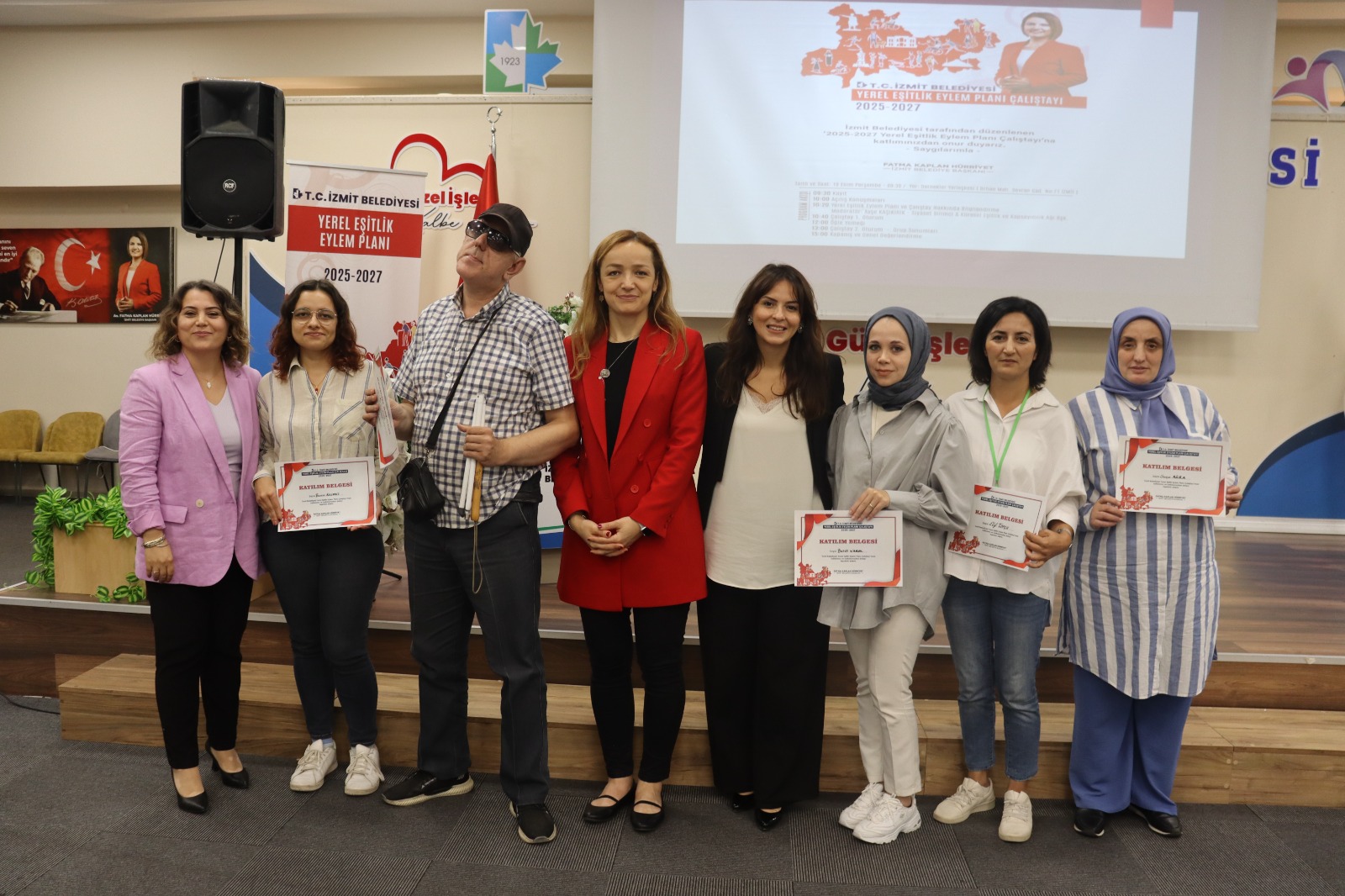 İzmit Belediyesinden eşitlikçi ve kapsayıcı adım (9)