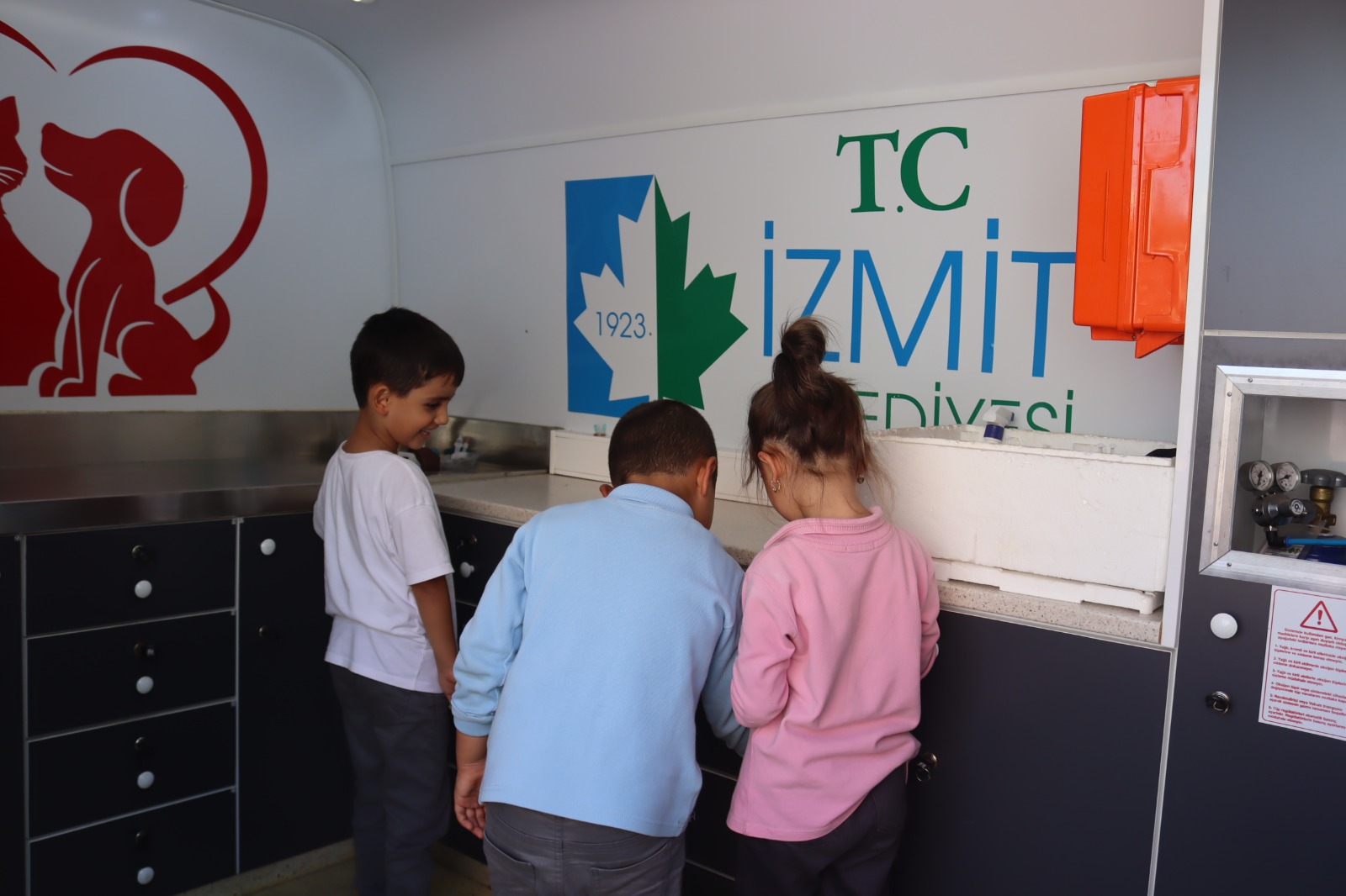İzmit Belediyesinden okullarda 4 Ekim Hayvanları Koruma Günü etkinliği (9)
