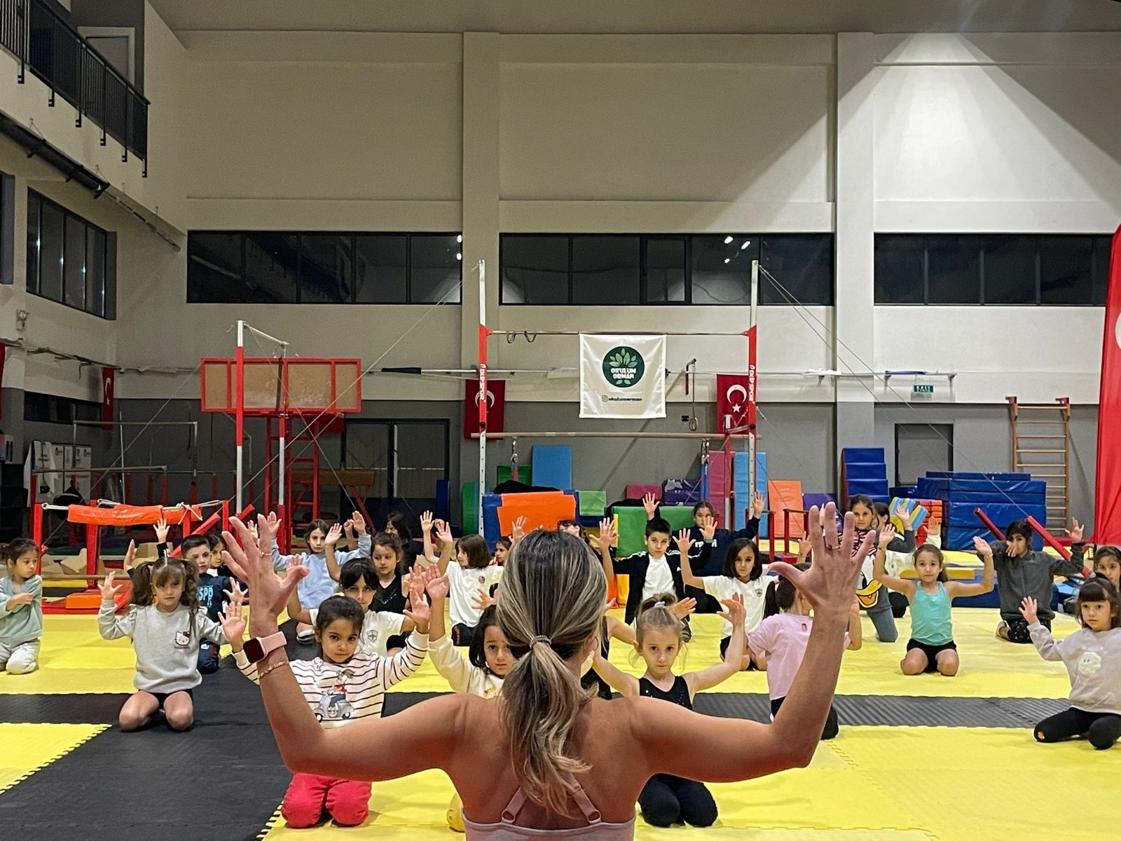 Nefes Al İzmit Çocuk Yogası etkinliğinde miniklerin özgüven gelişimi desteklendi (8)