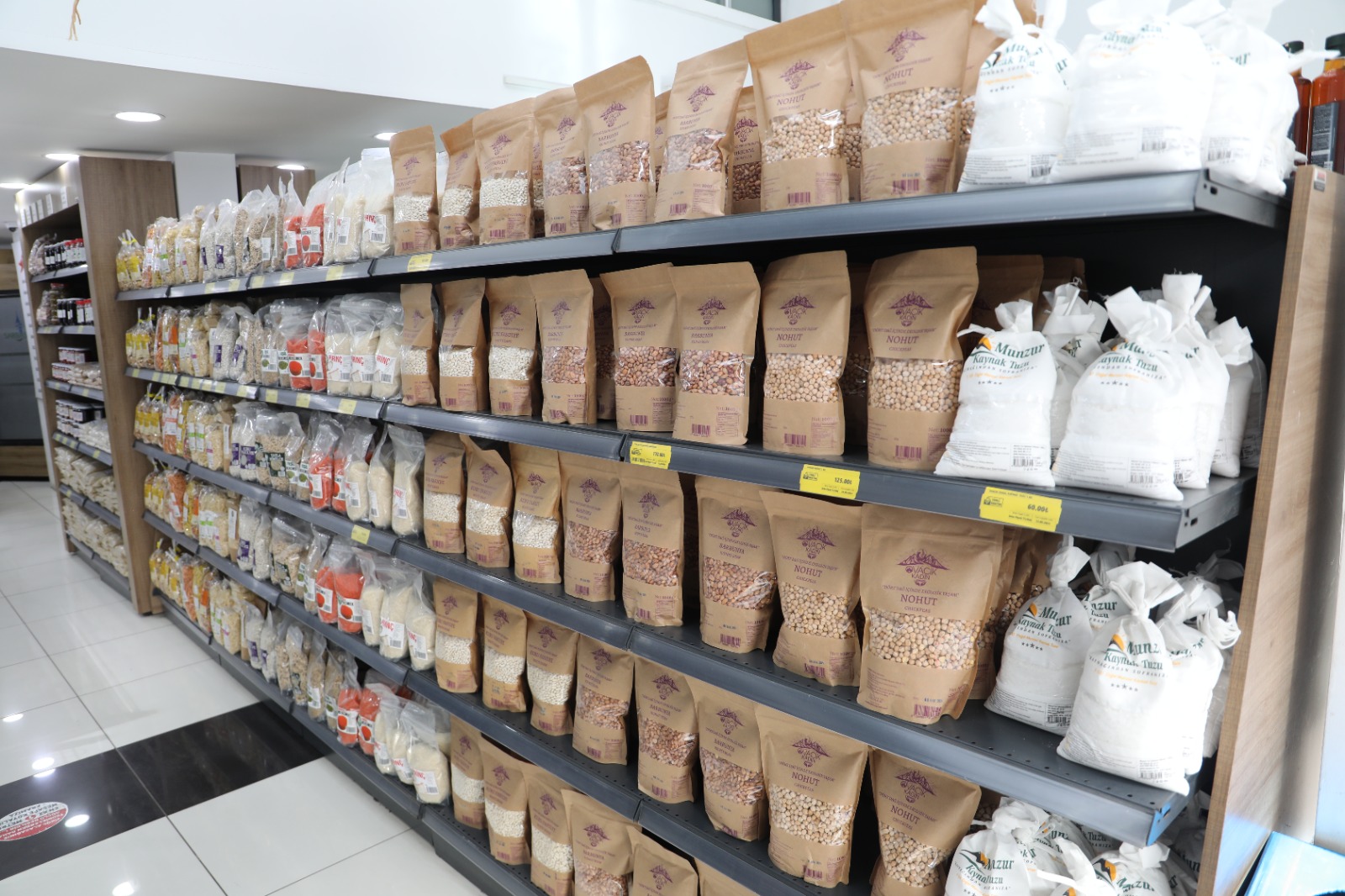 Üreticiden tüketiciye doğal ürünün adresi ÇINAR HALK MARKET (1)