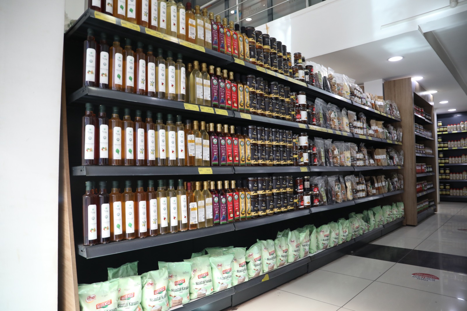 Üreticiden tüketiciye doğal ürünün adresi ÇINAR HALK MARKET (4)