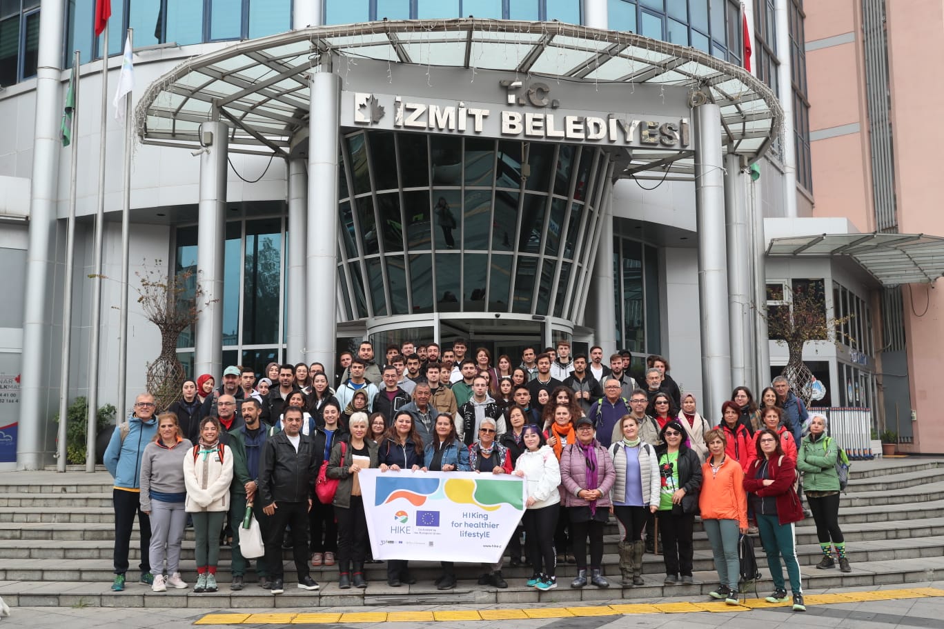 HIKE Projesinde 2. gün Izmit'in Hosgörü Yolu'nda adimlar saglikla bulusuyor (16)
