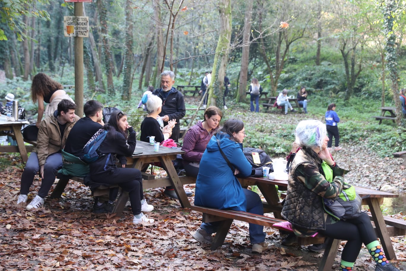 HIKE Projesinde 2. gün Izmit'in Hosgörü Yolu'nda adimlar saglikla bulusuyor (3)