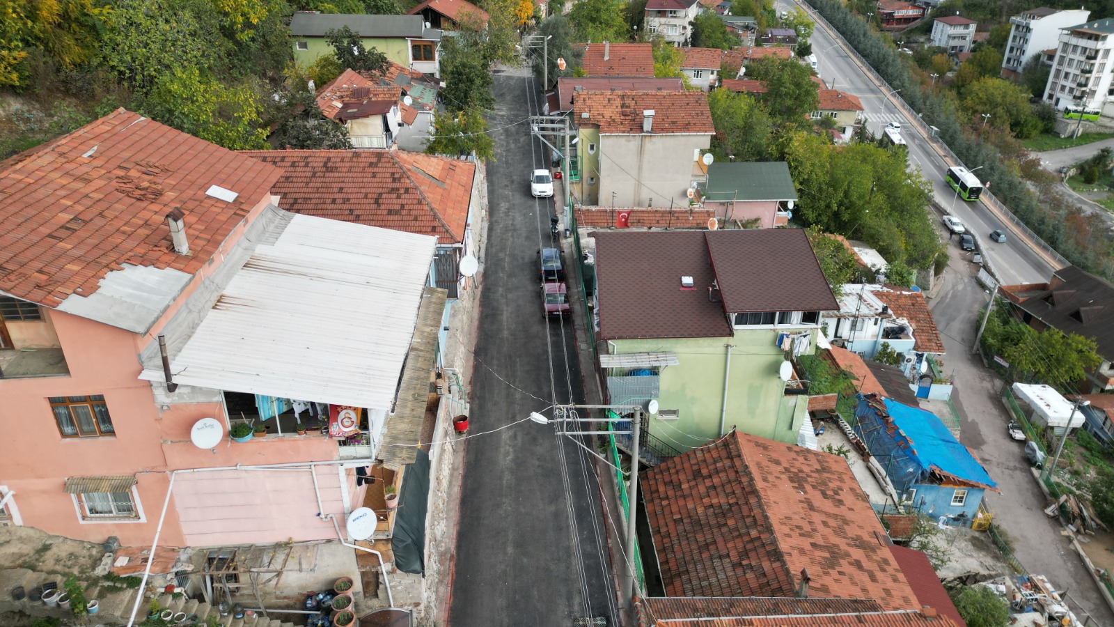 Izmit Belediyesi Koçal Sokak'ta ulasim konforunu arttiriyor (3)