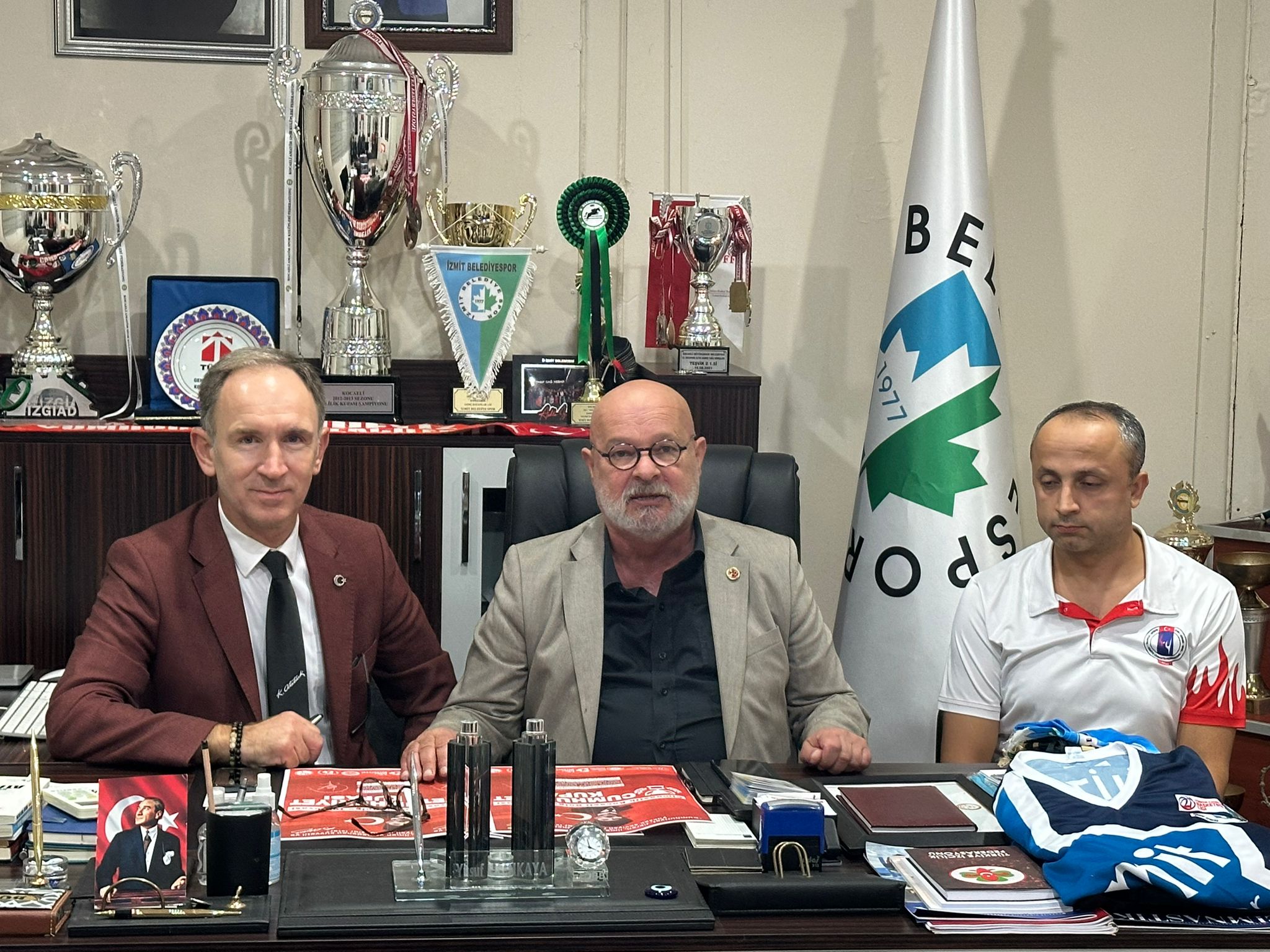 İzmit Belediyesinden Cumhuriyet’in 101. yılında cimnastik coşkusu (4)