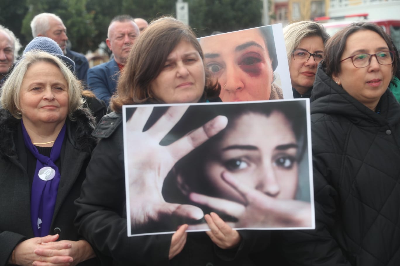 İzmit’ten Kadına yönelik şiddete karşı farkındalık yürüyüşü (6)