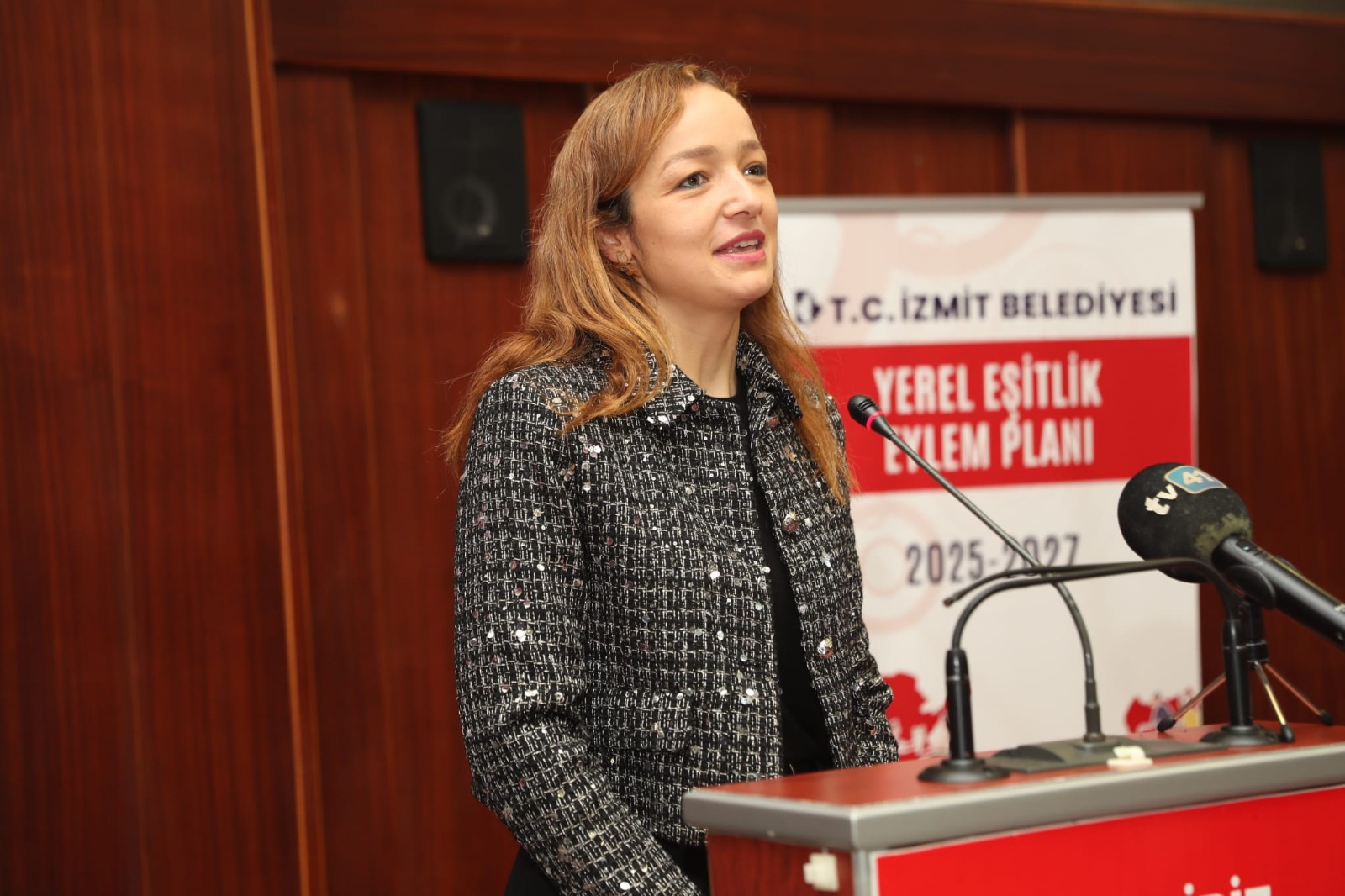 Ayse Kasikirik
