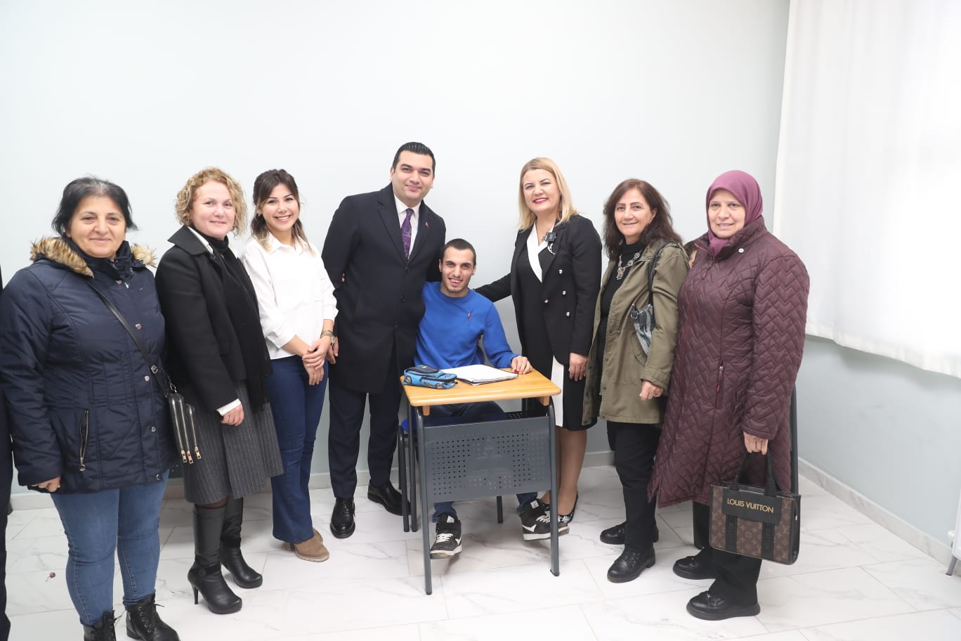 Başkan Hürriyet, sevgi ve dayanışma dolu günde özel öğrencilerle buluştu (7)