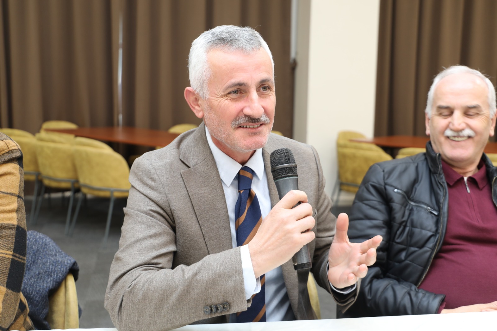 Erenler Mahalle Muhtarı İhsan Sarı
