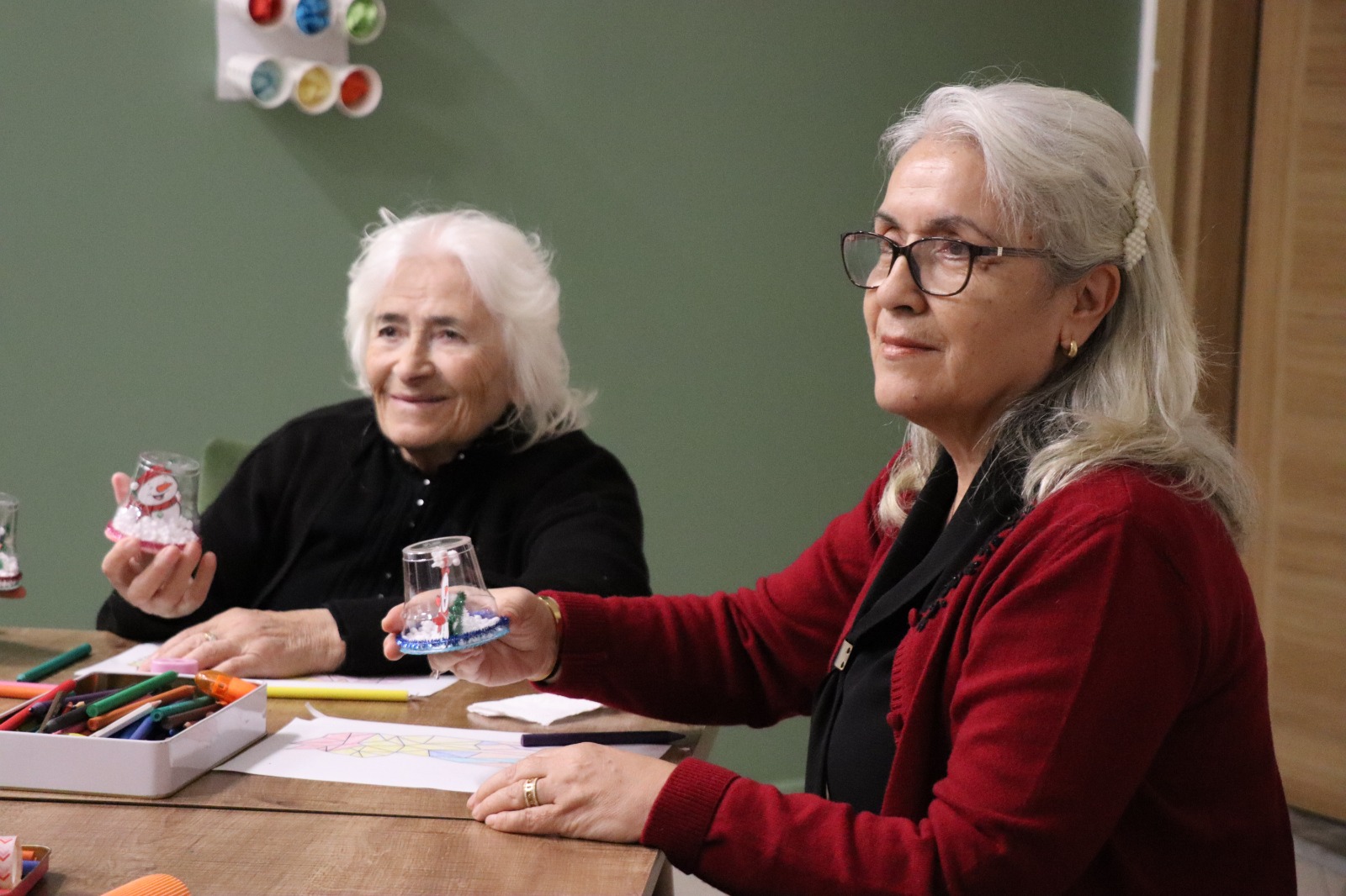 İzmit Belediyesi Alzheimer Yaşam Evi hastalara ve ailelerine güvenli bir alan sunuyor (1)