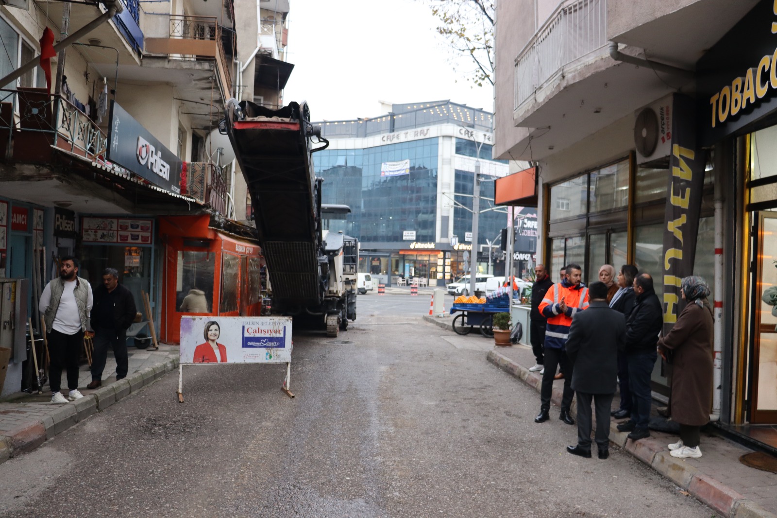 İzmit Belediyesi Başaran Caddesi’nde verdiği sözü yerine getiriyor (4)