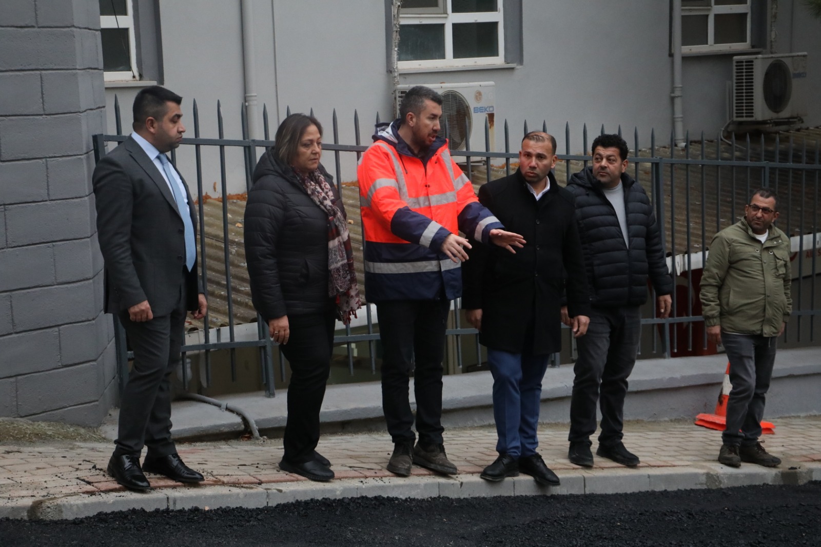 Izmit Belediyesi Yenimahalle'deki yol çalismasinda sona geldi (9)