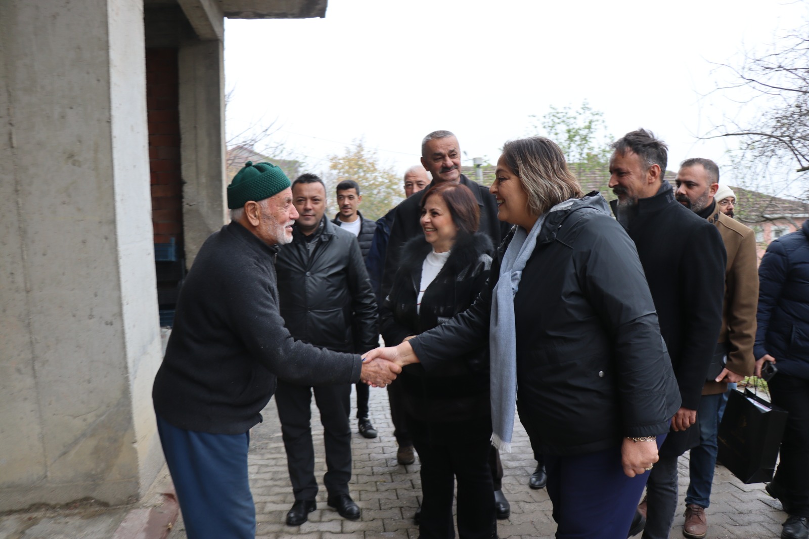 İzmit Belediyesi bu hafta Kulfallı ve Kabaoğlu sakinlerine kulak verdi (3)