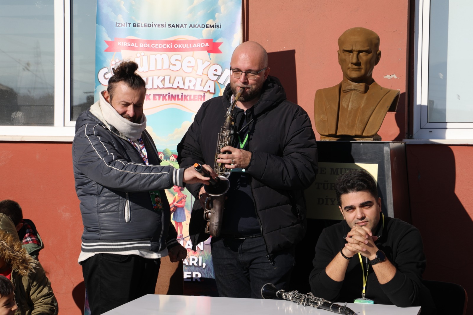 İzmit Belediyesi ‘Gülümseyen Çocuklarla Müzik Etkinlikleri’ne başladı (10)