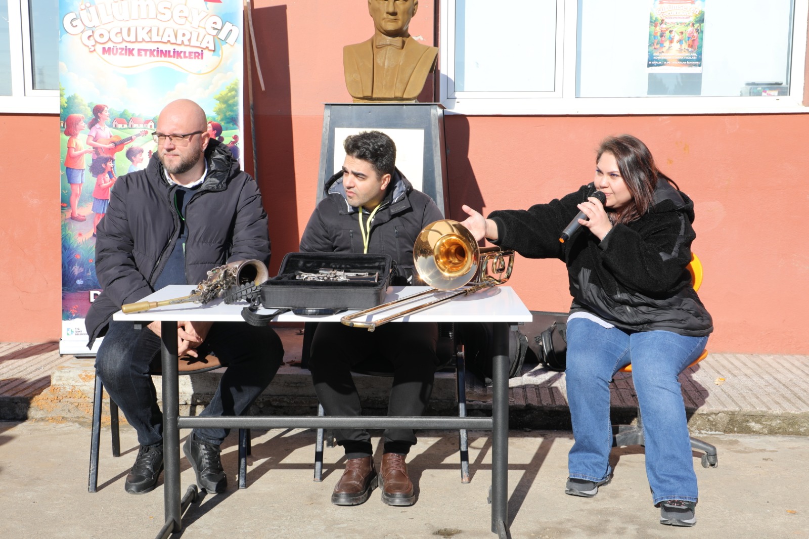 İzmit Belediyesi ‘Gülümseyen Çocuklarla Müzik Etkinlikleri’ne başladı (2)