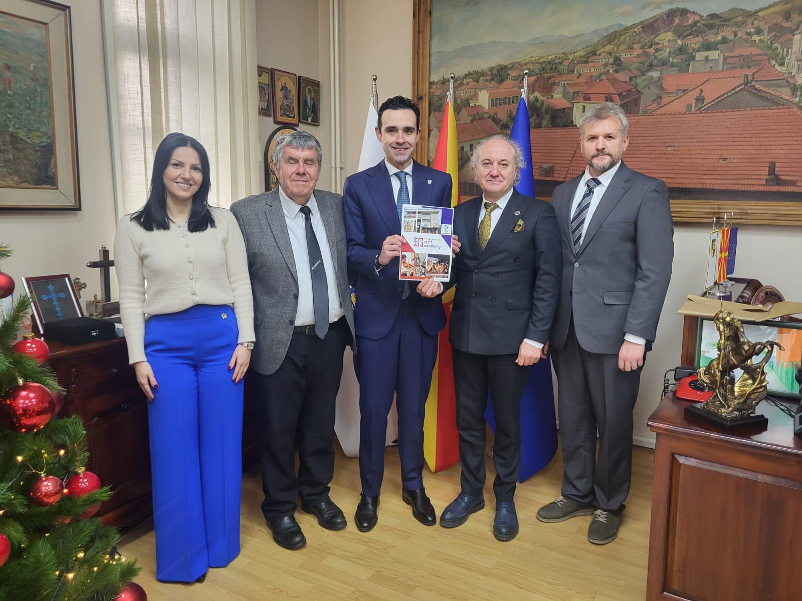 İzmit Belediyesi’nden Sturimica ve Radoviş Belediyelerine anlamlı ziyaret (4)