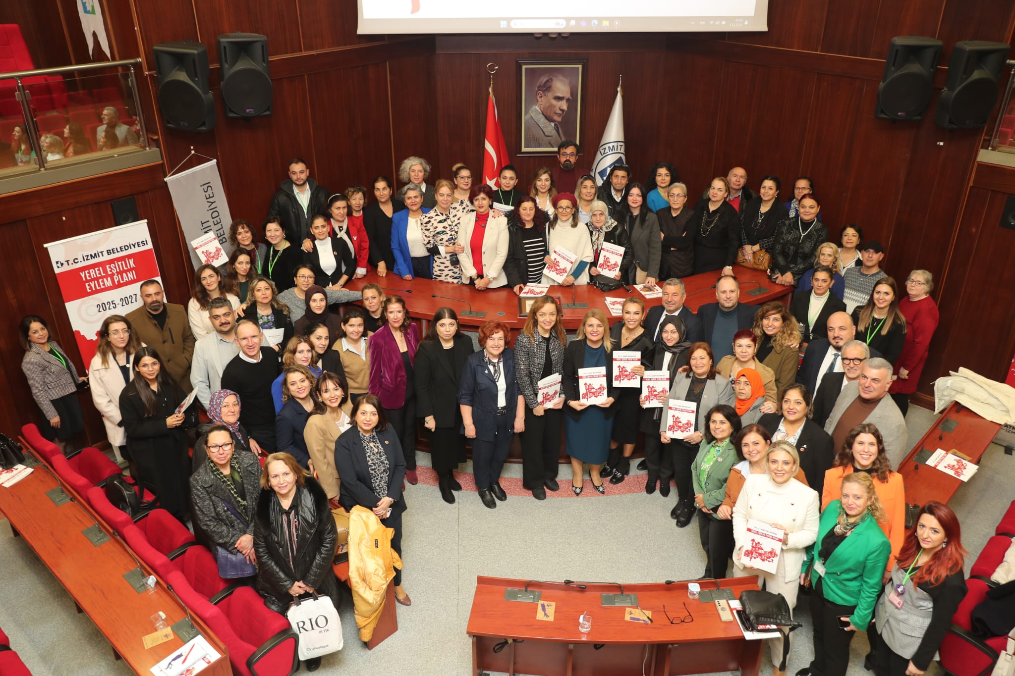 İzmit’te eşitlik için yeni yol haritasını Siyaset Bilimci Dr. Ayşe Kaşıkırık anlattı (3)