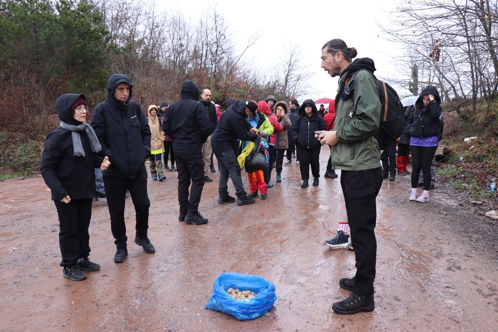 Yılın son Bizim Köy Doğa Yürüyüşü Akpınar’da gerçekleştirildi (11)