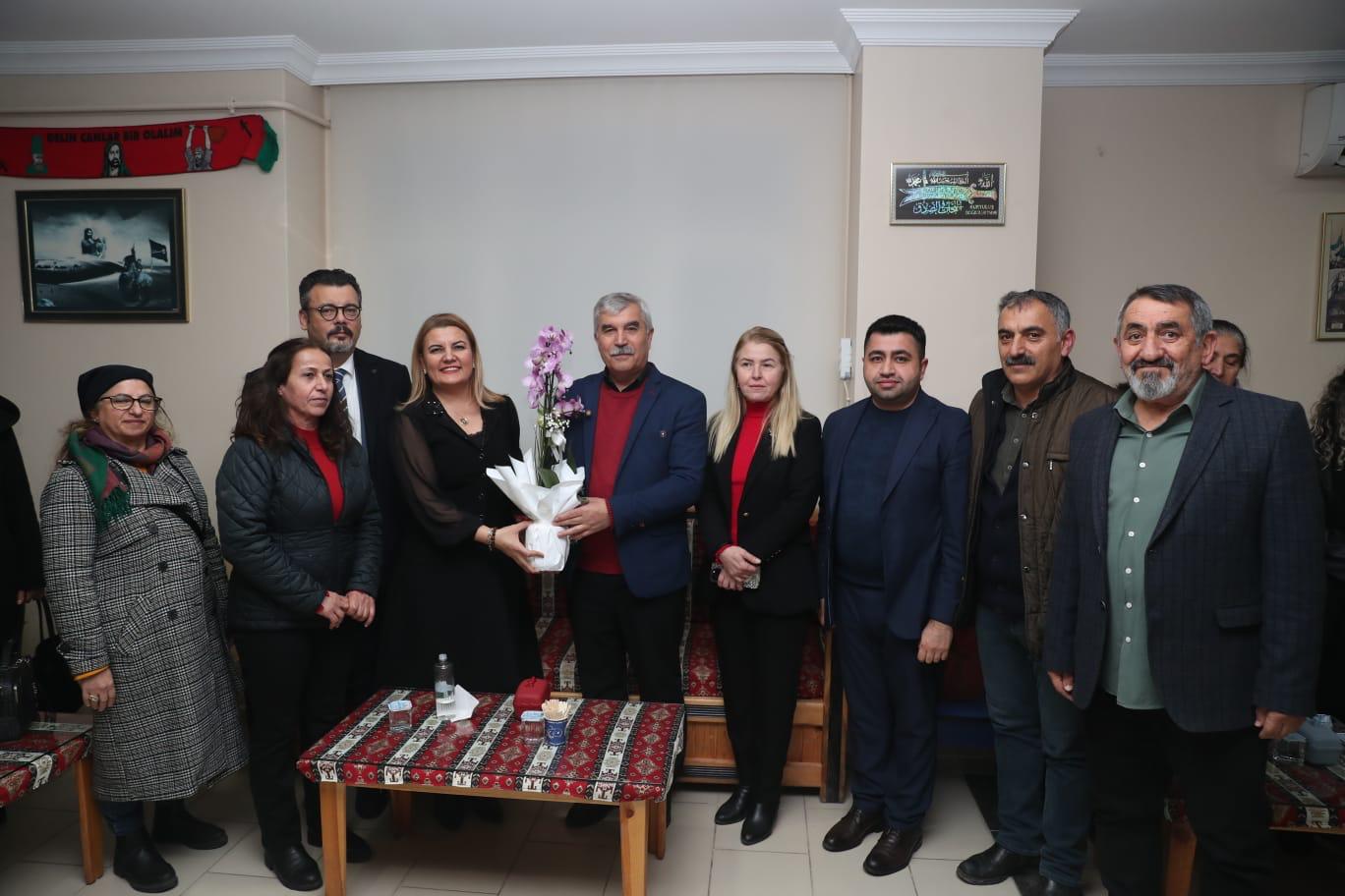 Başkan Hürriyet’ten Hacıbektaş Anadolu Kültür Vakfı Körfez Cemevi’ne ziyaret (1)