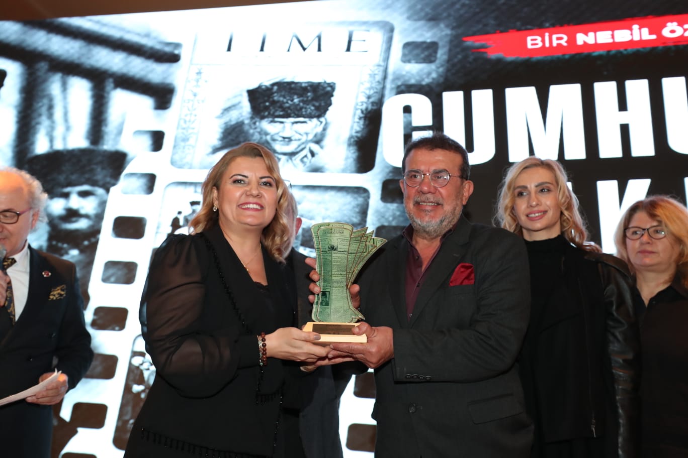 Cumhuriyetin Ilk Duragi Izmit Belgeseline Görkemli Gala (12)