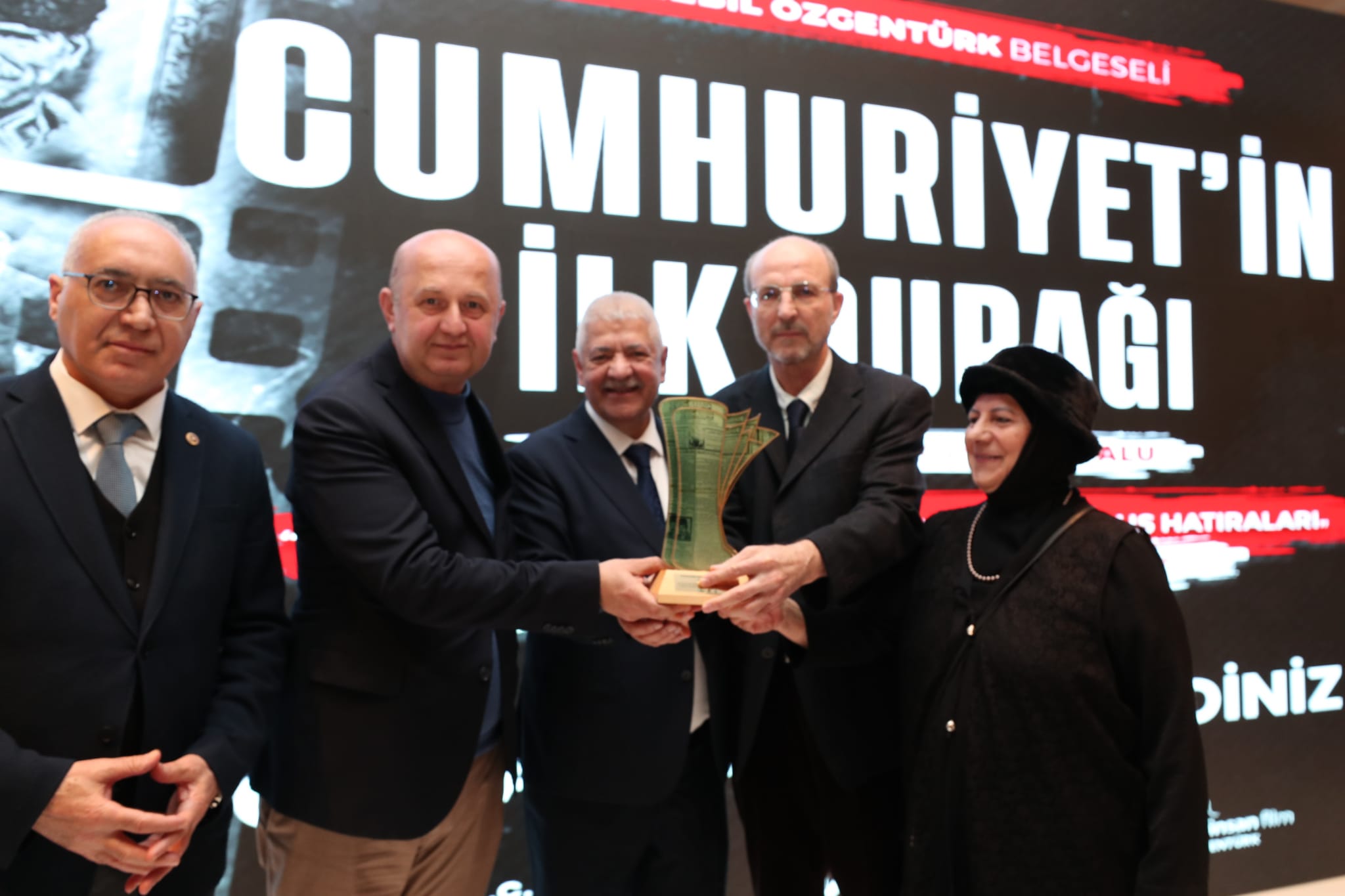 Cumhuriyetin Ilk Duragi Izmit Belgeseline Görkemli Gala (8)