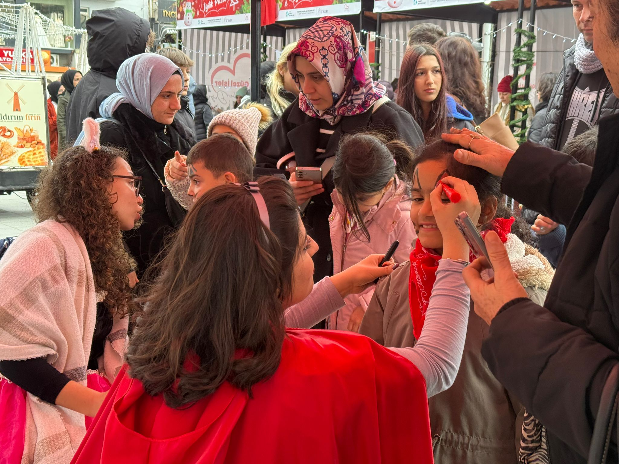 Izmit Belediyesi, 2024'e renkli bir veda sunuyor (3)