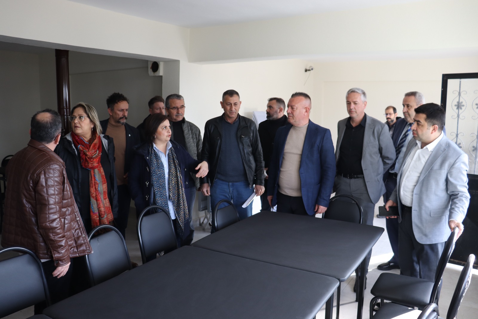 Izmit Belediyesi, Balören ve Gülbahçe Kadriye Mahallesi sakinlerini dinledi (11)